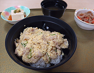 （↑）他人丼